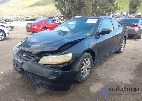 2001 Honda Accord 3.0 Ex из США, поврежденный, VIN 1HGCG22581A033158